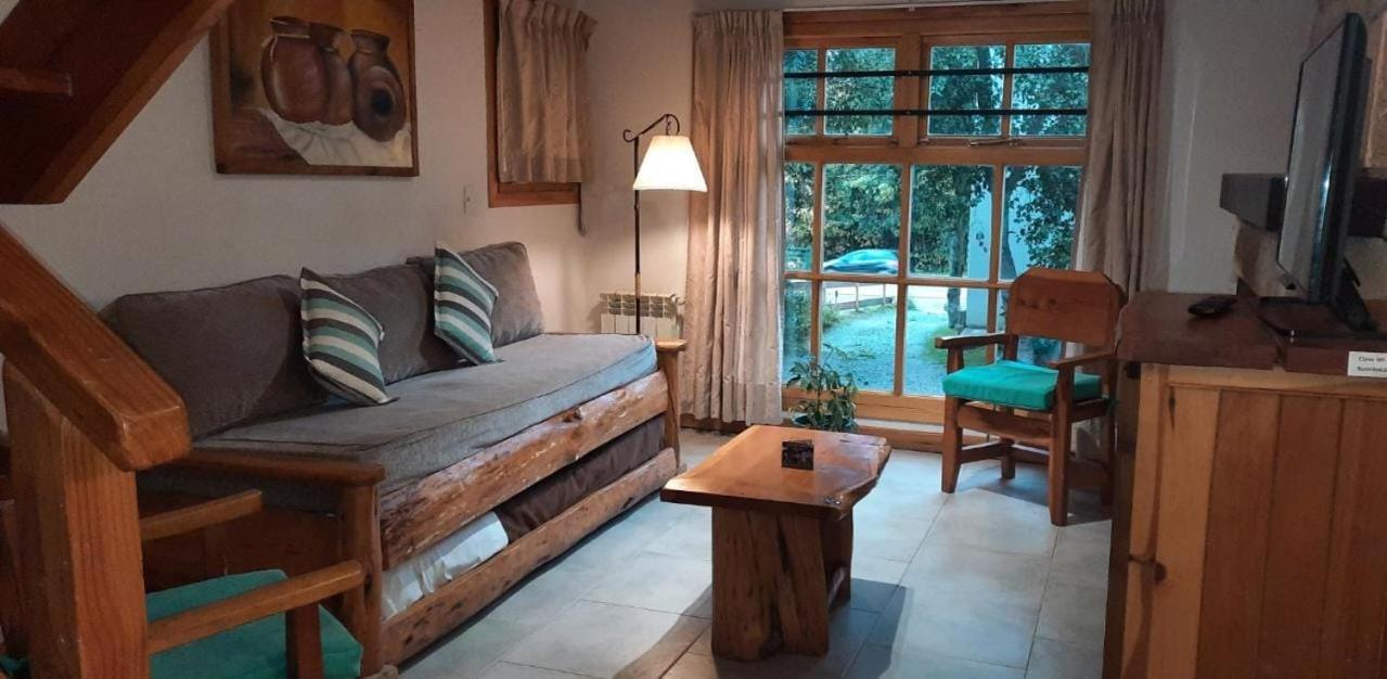 Apart Hotel Bungalows El Viejo Cipres San Carlos de Bariloche Dış mekan fotoğraf