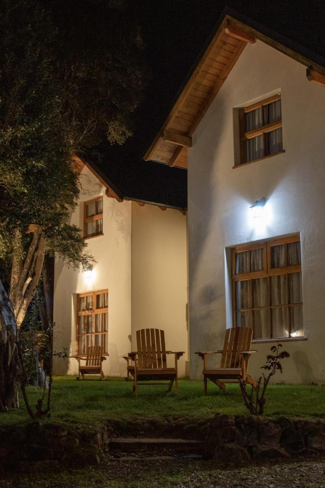 Apart Hotel Bungalows El Viejo Cipres San Carlos de Bariloche Dış mekan fotoğraf